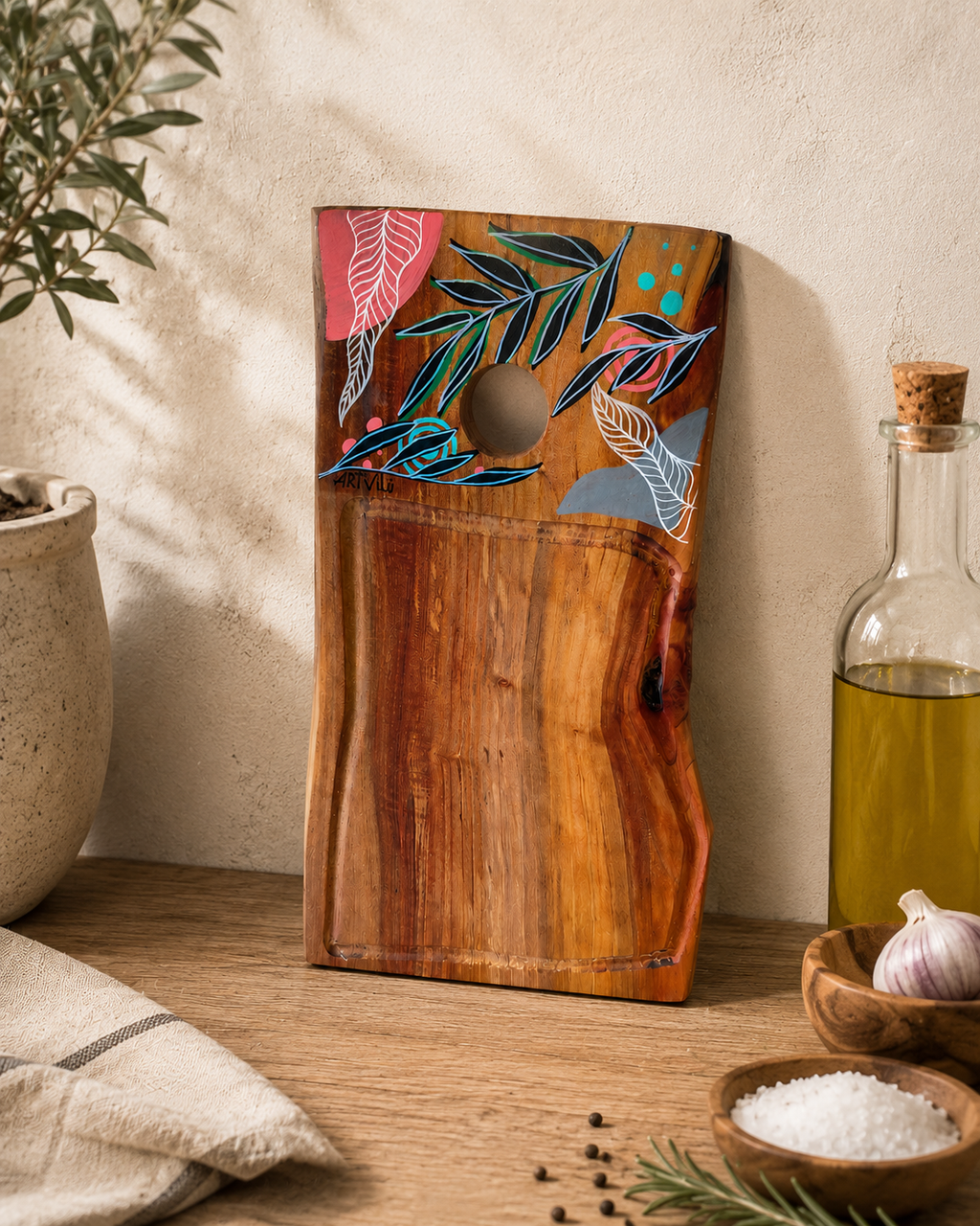 Tabla De Picar Pintada A Mano "Cod.15"